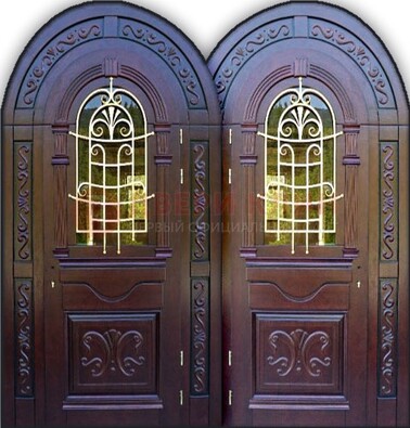 Индивидуальная арочная дверь со стеклом и ковкой ДА-19 в Екатеринбурге