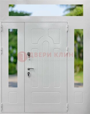 Белая стальная дверь порошок со стеклом и фрамугами ДФГ-11 в Екатеринбурге