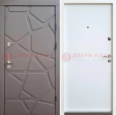 Серая входная дверь с филенчатой МДФ ДМ-216 в Екатеринбурге