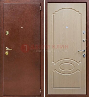 Коричневая металлическая дверь с порошковым окрасом ДП-76 в Екатеринбурге