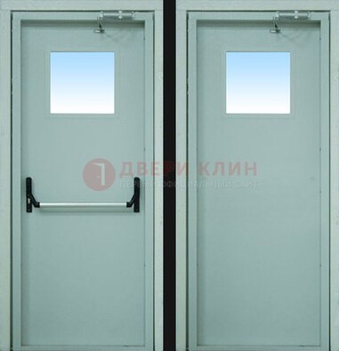 Серая металлическая противопожарная дверь со стеклянной вставкой ДПП-3 в Екатеринбурге