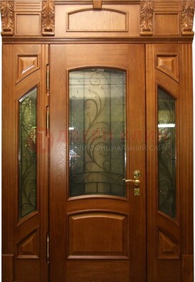 Парадная дверь со стеклянными вставками и ковкой ДПР-36 для дома в Екатеринбурге