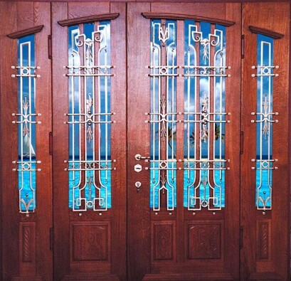 Парадная дверь со вставками из стекла ДПР-55 с шумоизоляцией в Екатеринбурге