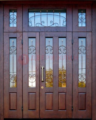 Парадная дверь с прямоугольными стеклянными вставками ДПР-5 для частного дома в Екатеринбурге