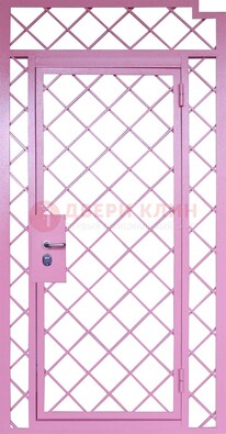 Розовая металлическая решетчатая дверь ДР-15 в Екатеринбурге