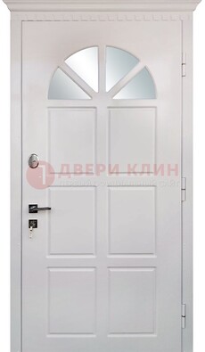 Светлая железная дверь со стеклом ДС-29 в Екатеринбурге