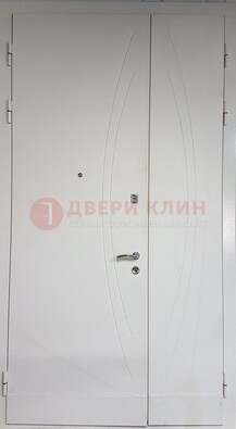 Белая тамбурная дверь ДТМ-31 в Екатеринбурге