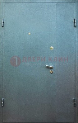 Серая тамбурная дверь ДТМ-34 в Екатеринбурге