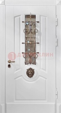 Белая металлическая дверь с виноритом и стеклом с ковкой ДВТ-165 в Екатеринбурге
